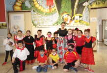 ‘Spanish day’ alla Bilingue: giochi, flamenco e murales con Alicia e Angelica (FOTO)