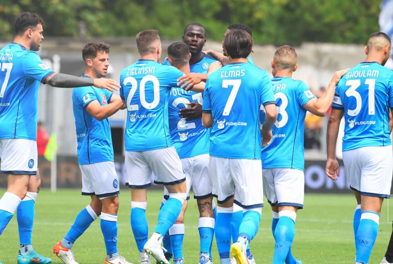 Tre gol allo Spezia, il Napoli chiude la stagione con una vittoria