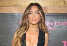 Capri, sull’isola azzurra è sbarcata Jennifer Lopez