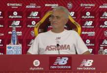 Mourinho avverte Spalletti: “Napoli primo, ma il favorito ogni tanto perde”