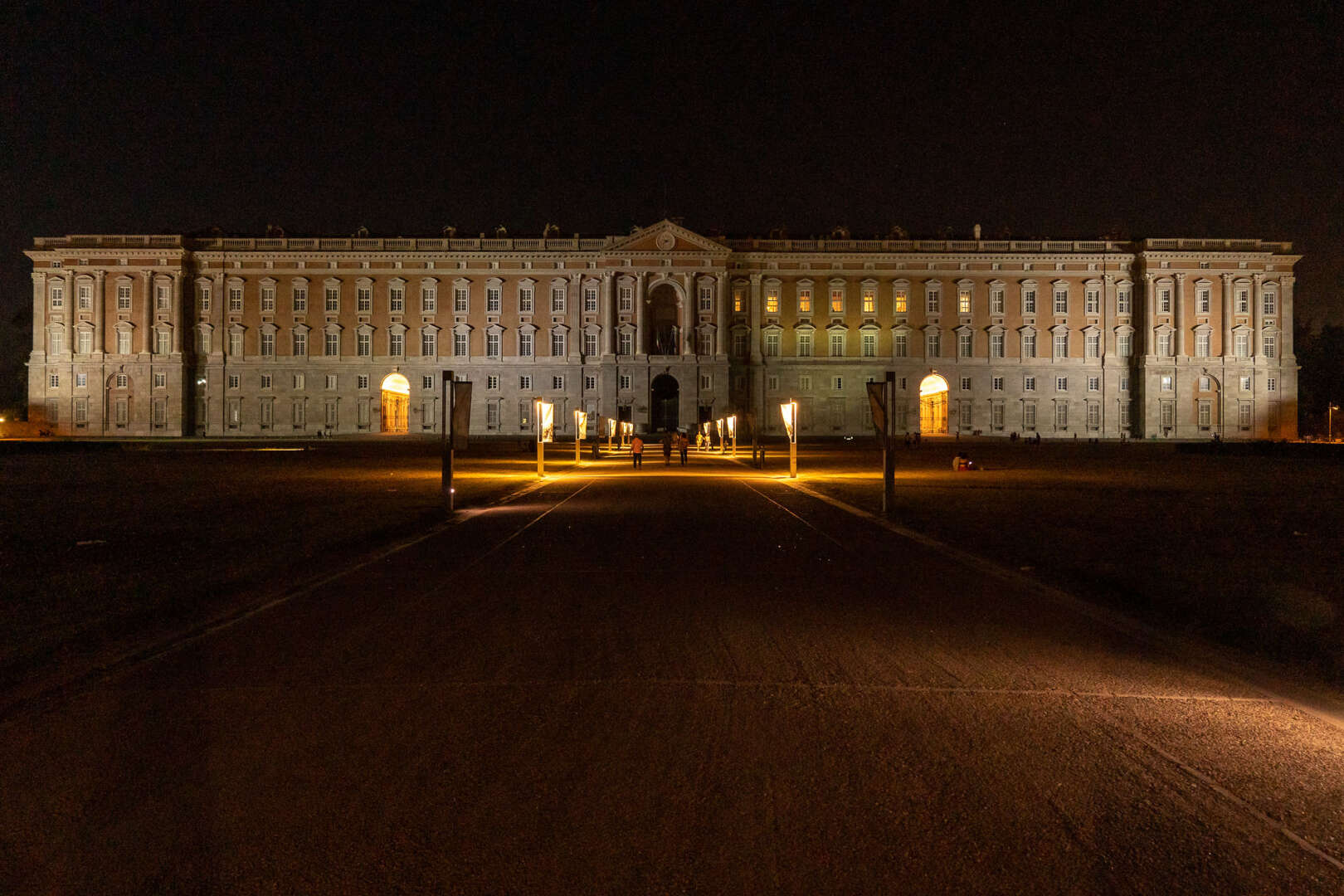 La pianista Mariani apre la stagione concertistica alla Reggia di Caserta