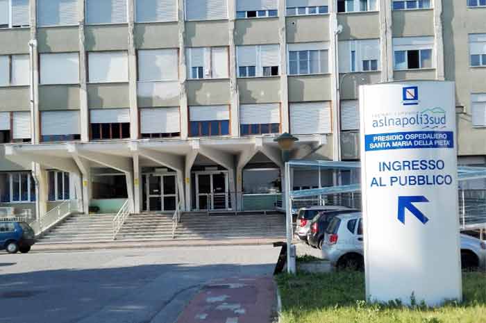 Oculistica, sedute ambulatoriali in ospedale nel Napoletano