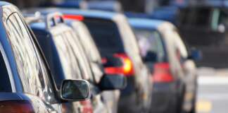 Blocco totale per lo sciopero a Napoli, traffico in tilt