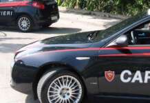 Conza, cittadini notano ladri e sventano furto