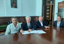 Comune di Salerno, firmato accordo di collaborazione ‘Una rete da pesca per la filiera dei rifiuti marini’