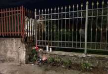 Veglia a Cervinara per Alessandra e Roberta: lumini e fiori sul luogo dell’incidente, domani i funerali