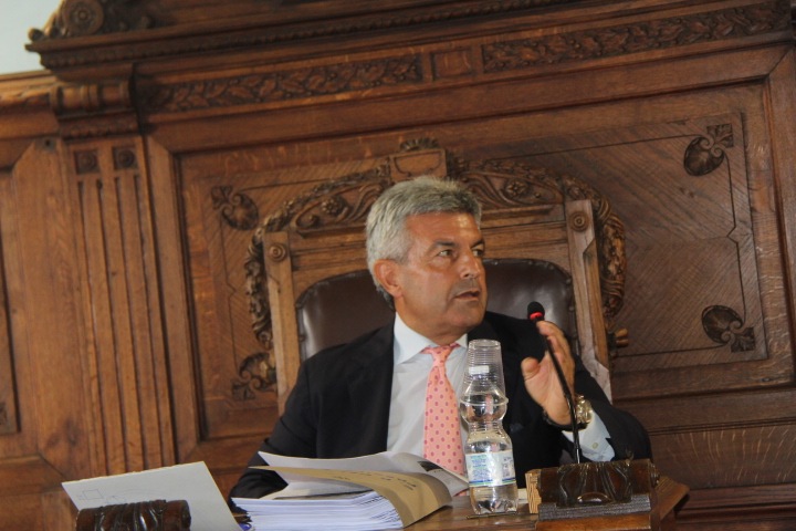 Il presidente Lombardi convoca un Consiglio Provinciale pre natalizio