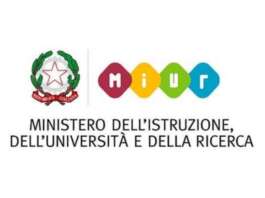 Contratti di lavoro finti per l’inserimento nella graduatoria Miur, denunce e sequestri