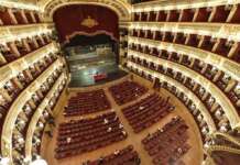 Teatro San Carlo, giallo e polemica per un incidente alle prove: colpita anche Marisa Laurito