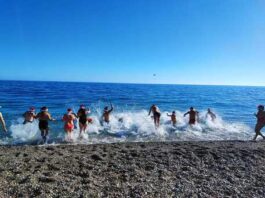 Salva due bimbi in mare, comune elogia giovane irpino