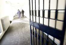 Comitato anticamorra ai parlamentari: “Scarceriamo i bimbi”