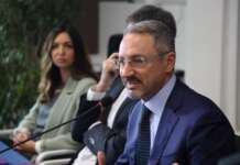 Pedicini: “Nessun comizio in piazza San Modesto, non posso pagare i fedeli le inefficienze del Comune”