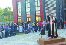 Scuola, il Vescovo agli alunni: Siate un popolo che non si arrende