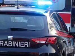 Choc al Comune, sindaco picchiato e scaraventato giù dalle scale: è in ospedale