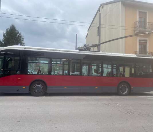 FOTO- Quel tram chiamato desiderio che non piace a nessuno: nella metrò sediolini vuoti