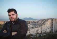 Salvatore Esposito a Scampia tra gli studenti universitari: “Grande errore dare colpe a Gomorra. Sostegno a persone perbene”