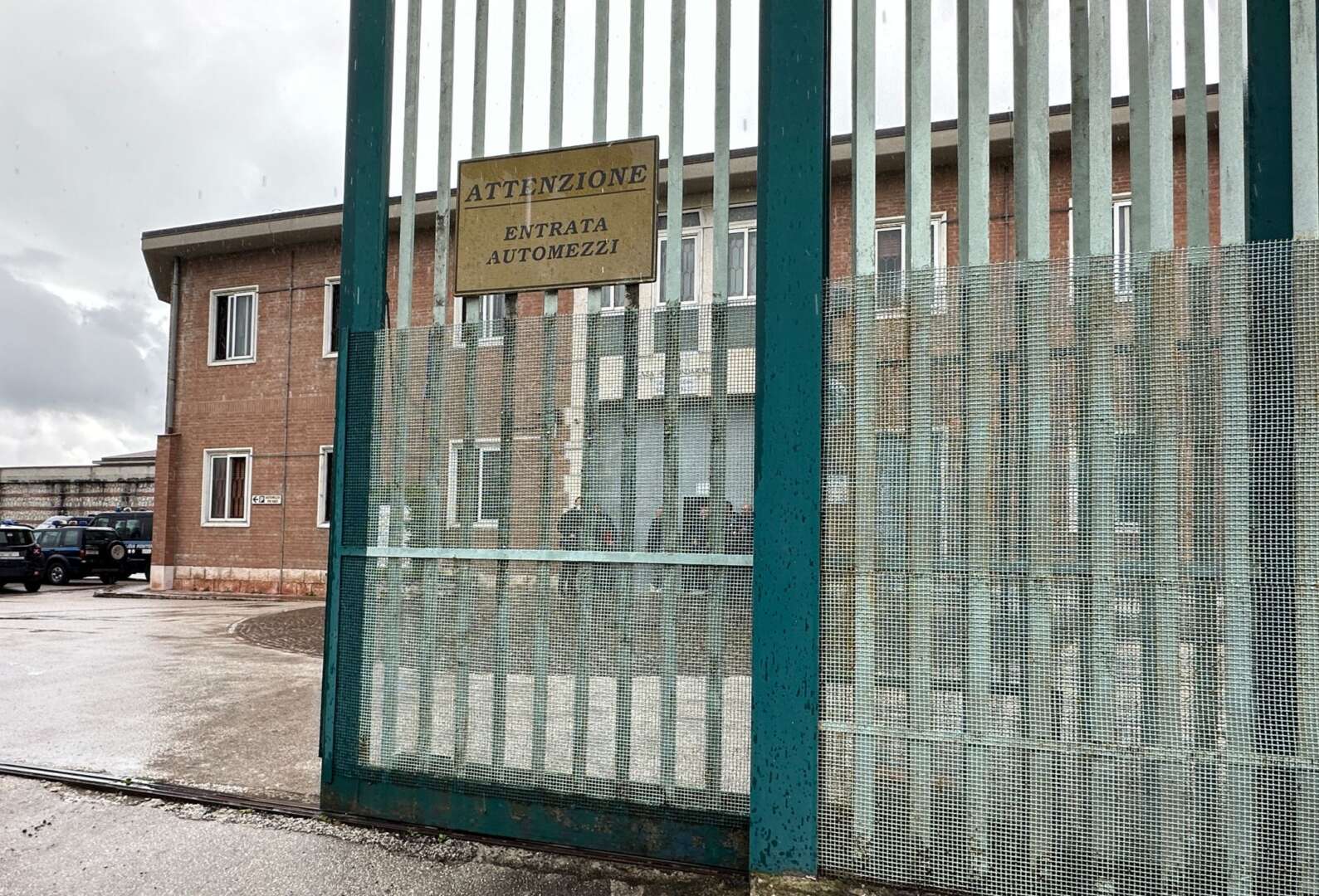 Ancora violenza nel carcere, detenuto aggredisce un agente