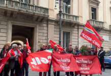 FOTO/ Pensionati in piazza a difesa di diritti e lavoro: basta usarci come “bancomat”