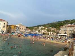 L’assalto degli irpini e non solo alle località balneari dei ‘cugini‘ salernitani (Foto)
