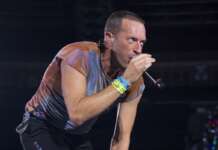 Coldplay, in 100mila al Maradona per due live spaziali