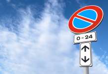 Dal 20 luglio divieto di sosta in via Posillipo e corso Vittorio Emanuele