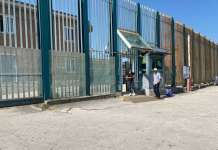 Carcere, ancora sequestri di cellulari e un coltello rudimentale