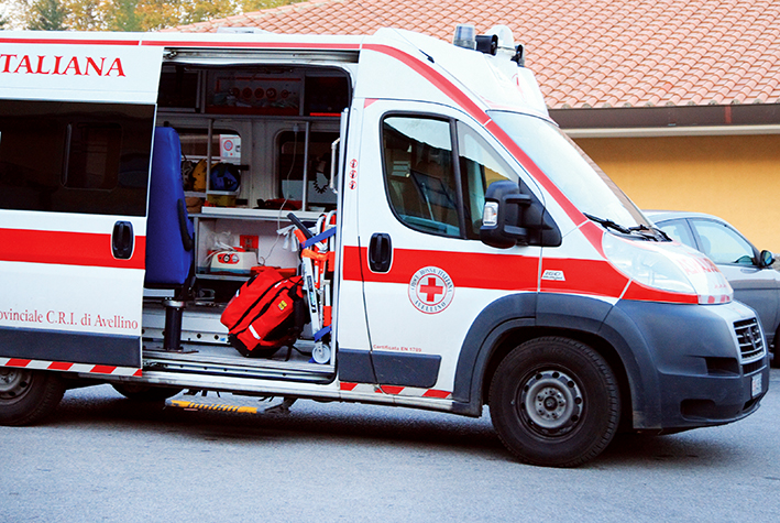 Coinvolto in incidente, muore dopo due giorni nel Napoletano