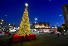 Eventi natalizi e luminarie, dalla Regione 2,78 milioni di euro per Napoli Natale Napoli