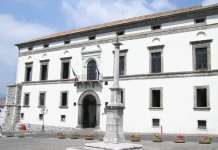 Solofra, blitz della Guardia di Finanza negli uffici comunali