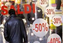 Saldi invernali al via, Confcommercio: “Giro d’affari da 4,9 miliardi”