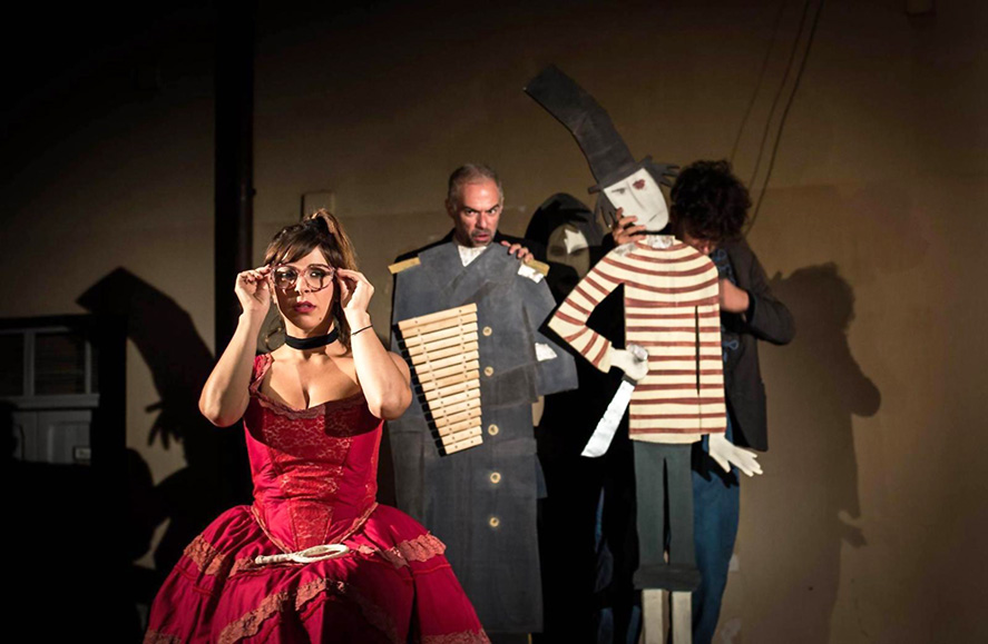 Annamaria Russo in scena con 'La meccanica del cuore' al Pozzo e il Pendolo  Teatro di Napoli