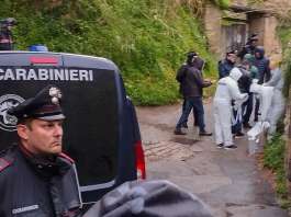 Morta a Ischia, Antonella aveva ecchimosi e bottiglia di antigelo