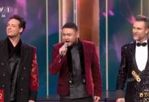 Angelo Del Vecchio incanta nel giorno del Capodanno lunare: il talento del cantante beneventano nella tv di Stato cinese