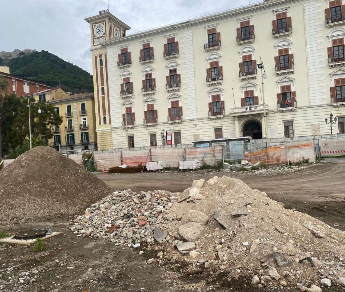 piazza Cavour, Salerno