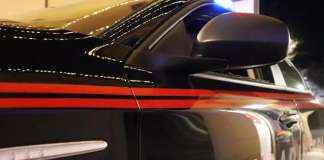 Pistola e machete in casa, arrestati nel Napoletano Carabinieri