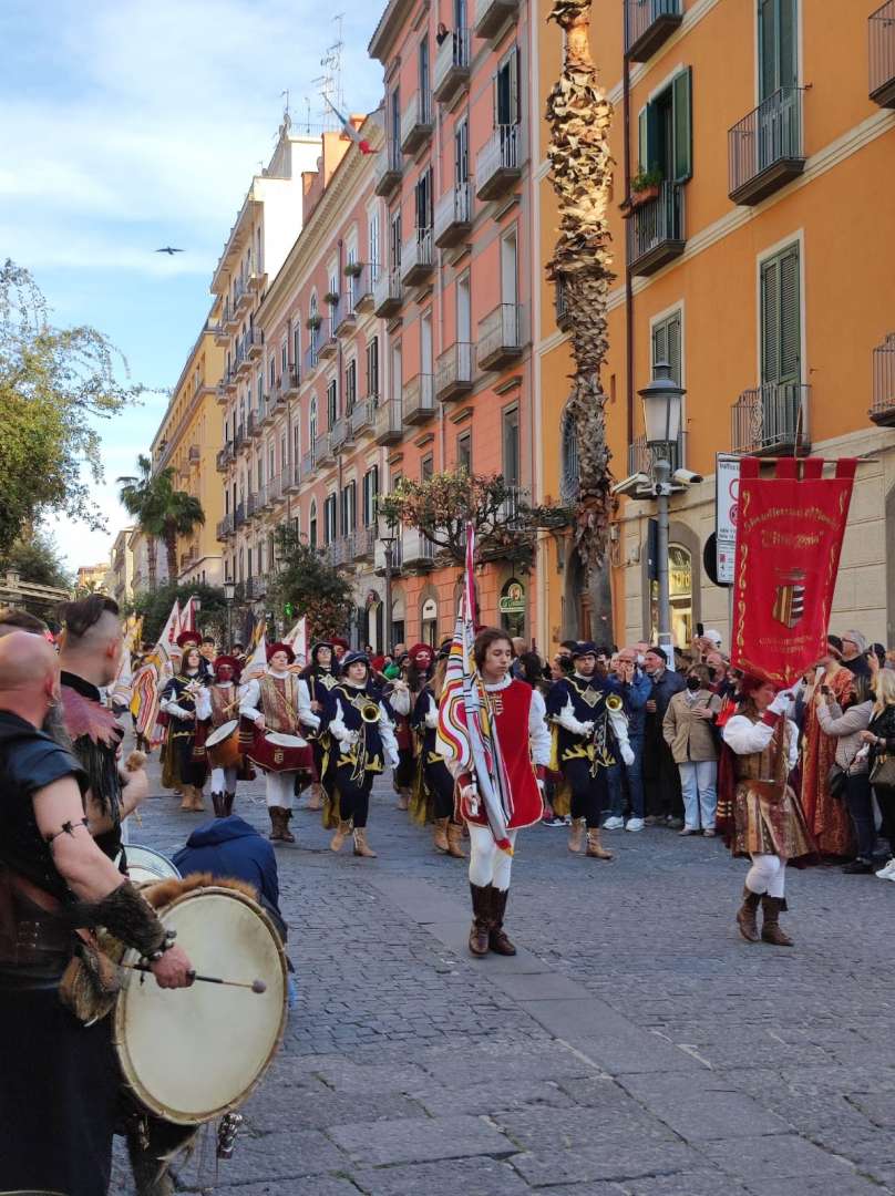 A Salerno tutto pronto per la fiera del Crocifisso ritrovato