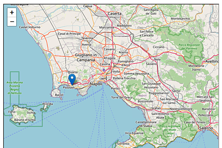 Sciame sismico nella zona dei Campi Flegrei, decine di scosse: la più forte di magnitudo 2.5