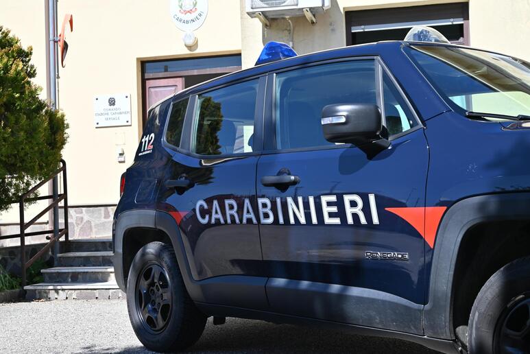 Violazione del divieto di avvicinamento alla persona offesa, arrestato 40enne