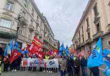 VIDEO/FOTO Lavoro, “sfila” la rabbia per morti e ingiustizie