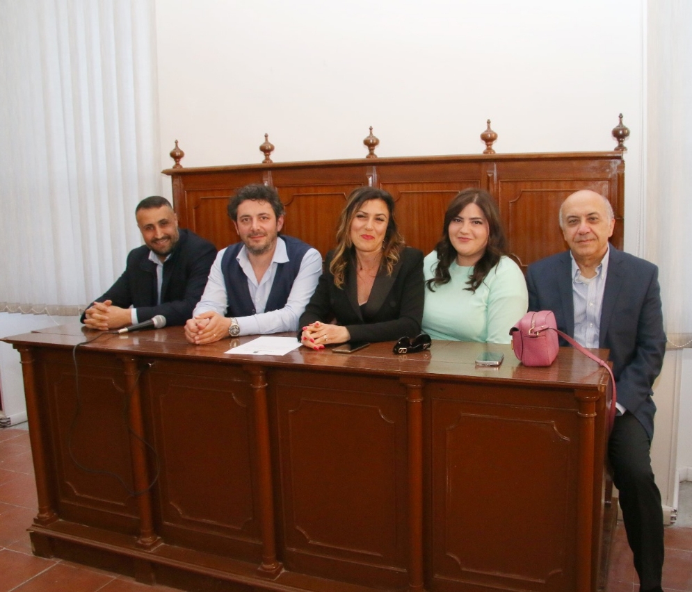 Montesarchio, l’opposizione attacca: “Ennesima occasione persa per commercio locale” Montesarchio, l’opposizione attacca: “Ennesima occasione persa per commercio locale”