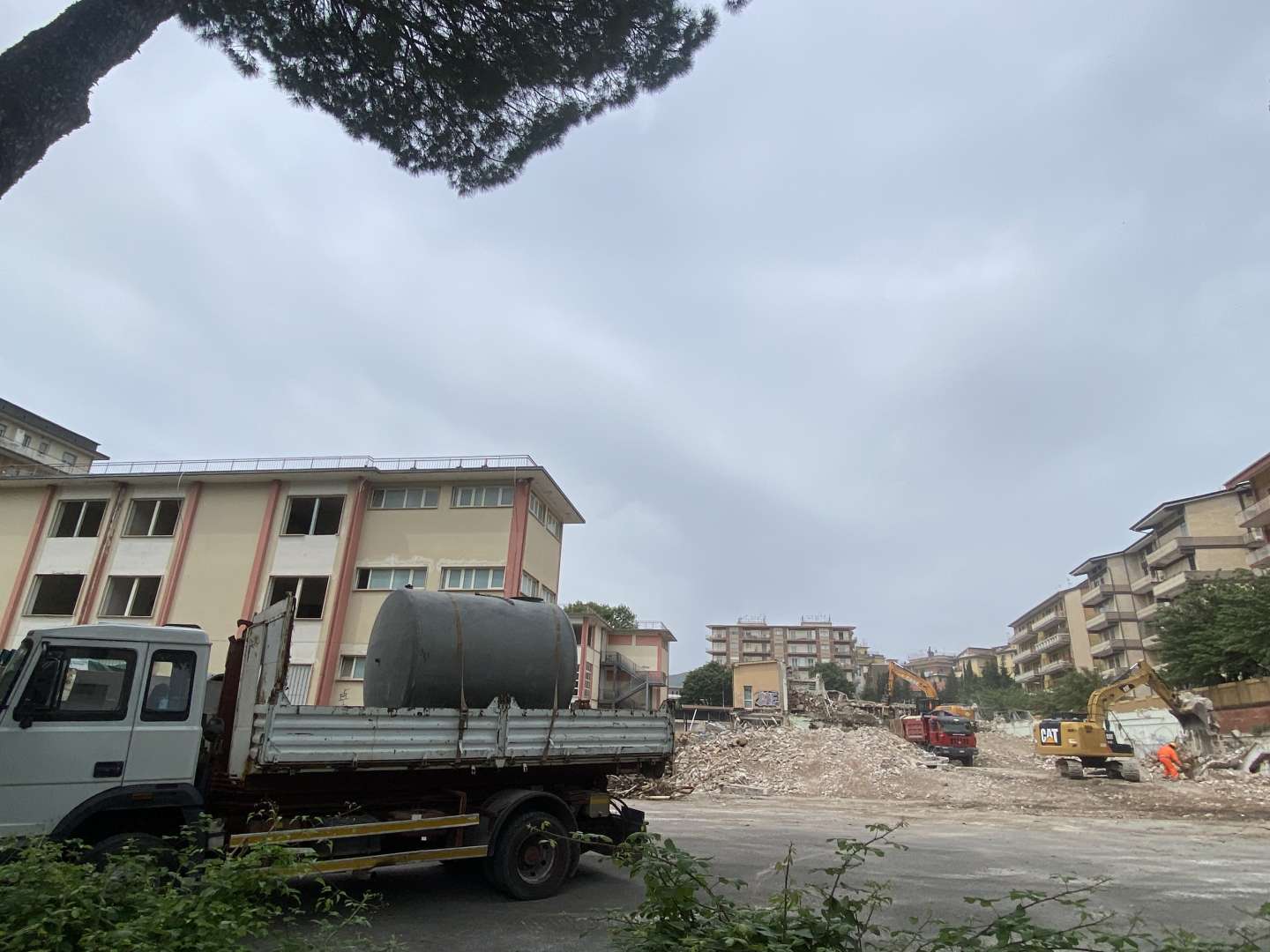 FOTO/ La palestra, la diamonica, le pizzette: i ricordi dell’ex Dante