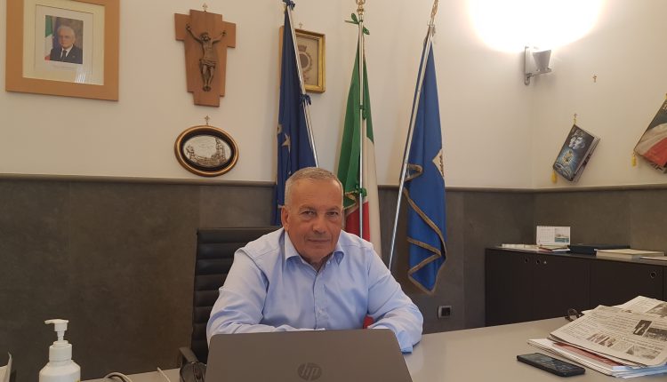 Sottoscrizione del Patto di Sicurezza, attesta la visita del Ministro  Piantedosi