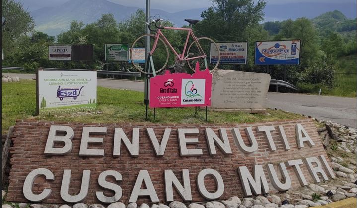 Giro d’Italia, Cusano Mutri si fa bella per l’arrivo di Tadej Poga?ar