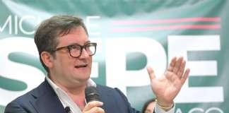 “Dimettiti o muori”, minacce al sindaco di un comune campano