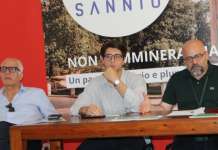 Il Pd cresce nei consensi e lancia un avvertimento a Mastella