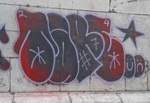 Santa Chiara, torre campanaria sfregiata da scritte spray: videosorveglianza messa ko