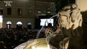 piazza Santa Sofia, fontana, bct, pubblico