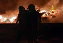 Incendio rifiuti: i primi test Arpac non evidenziano criticità