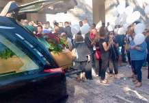 VIDEO/ Vitulano tributa l’ultimo saluto alla ‘sua’ Daniela De Maria: “Una donna candida e forte”