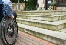 Fondi anti barriere architettoniche, 14 comuni napoletani si dividono 135.000 euro